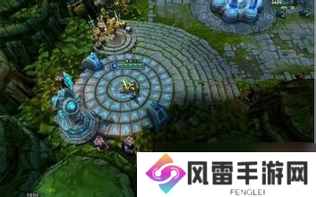 lol游戏里面商店界面太大 英雄联盟商店框框太大怎么调小点??